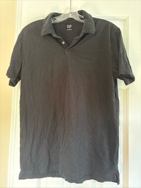 GAP Men's Black Polo with Classic Collar